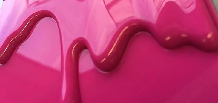 В Швейцарии впервые за 80 лет изобрели новый вид шоколада, который имеет розовый цвет