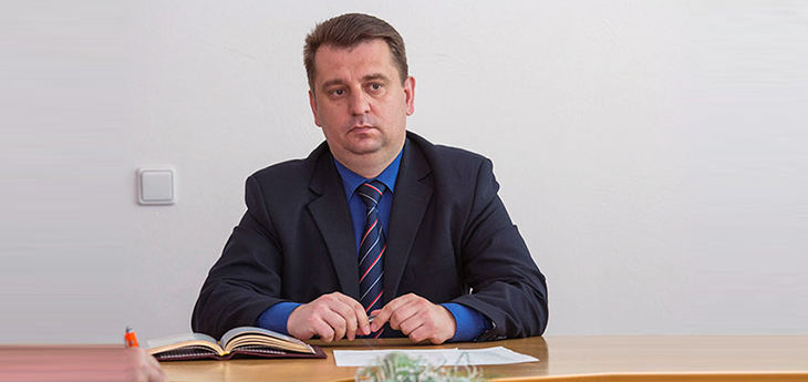 Задержан начальник главного управления потребительского рынка Мингорисполкома Андрей Доморацкий