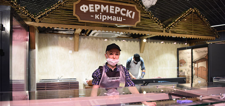 «Евроопт» рядом со своим главным офисом открыл «Фермерскі кірмаш»