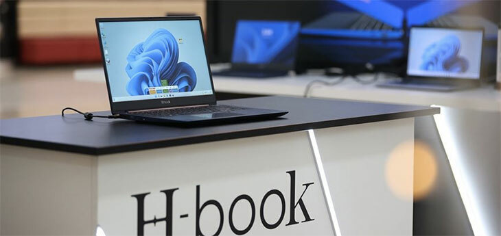 Горизонт» открыл в ТЦ «Столица» торговую точку по продаже своих ноутбуков
