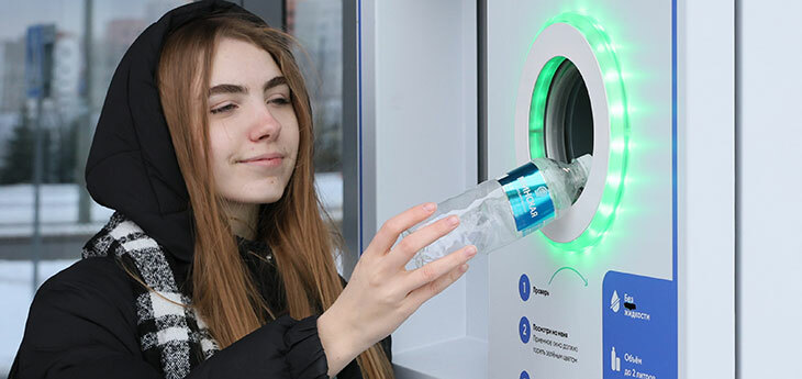 В Минске запущена сеть фандоматов, которые принимают пластиковые бутылки и алюминиевые банки