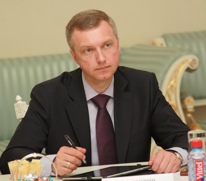  новым министром торговли Республики Беларусь стал 49-летний Владимир Колтович 2015 год