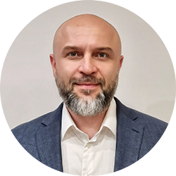 Александр Судаков