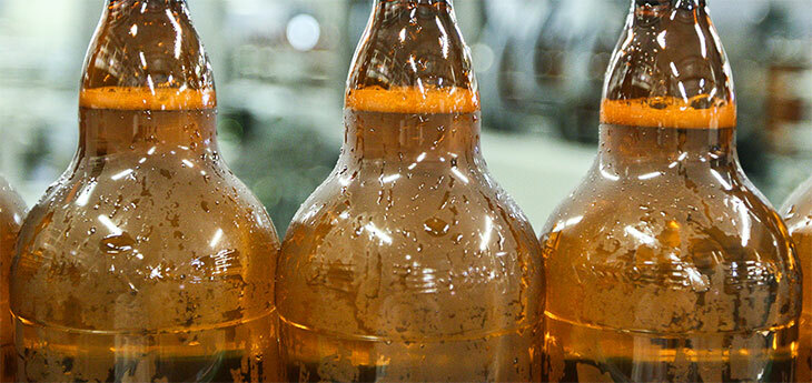 Правительство Беларуси запретило продажу слабоакогольных напитков в таре более 1,5 литров