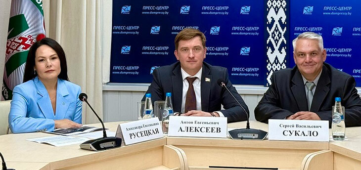 В Беларуси запустили «Школу 21» − школу цифровых технологий нового поколения