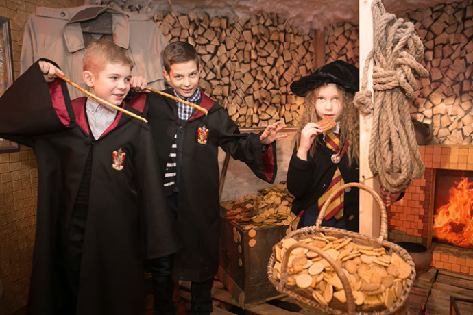  Школа чародейства и волшебства Гарри Поттера Торговый центр ALL