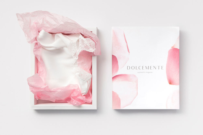  Айдентика для линейки женской одежды Dolcemente компании «ТекстильМаркет» Fabula Branding