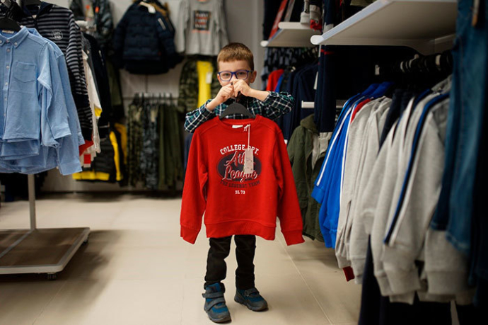  Ритейлер «Бонд стрит» официально представил в своей сети одежду для детей от итальянской компании OVS S.p.A.
