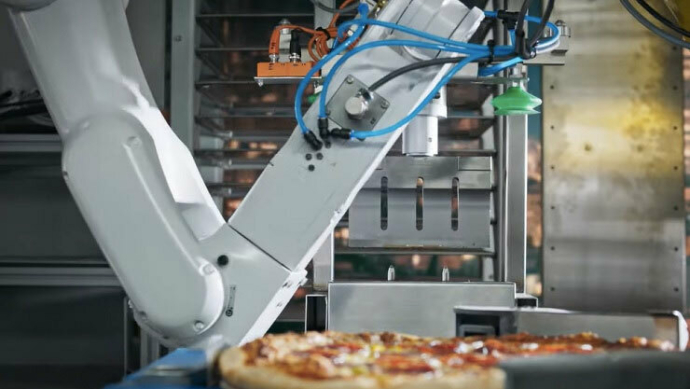  роботизированная пиццерия Hyper-Robotics