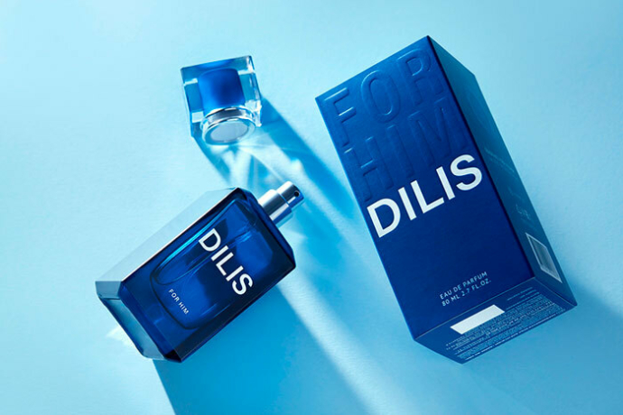  Dilis выпустил лимитированную коллекцию парфюма For him и For her