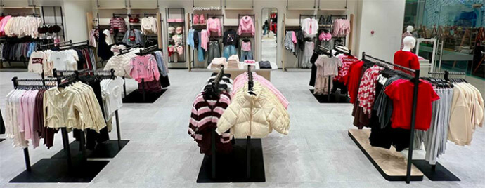  Бренд Sela открыл в ТОЦ &laquo;Авиа Молл&raquo; свой флагманский магазин