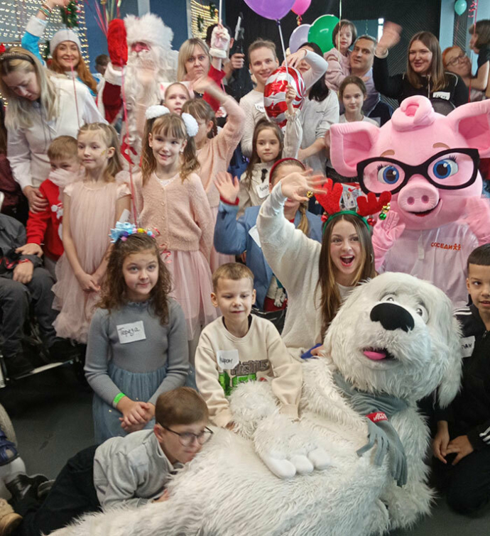 &nbsp;Сеть магазинов &laquo;Соседи&raquo; организовала &laquo;Ёлку желаний&raquo; для детей с особенностями развития