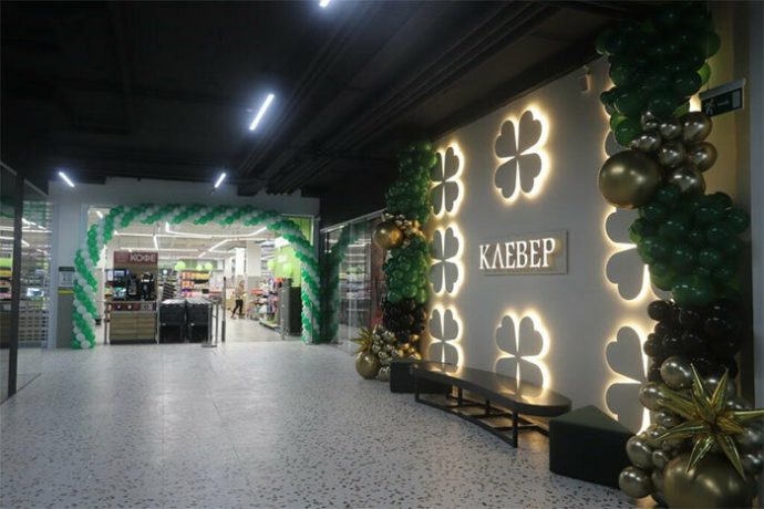  В Смолевичах открылся торговый комплекс &laquo;Клевер&raquo;