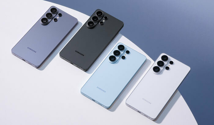 МТС официально представил в Беларуси мировую премьеру Samsung — смартфоны Galaxy S26 и наушники Galaxy Buds4