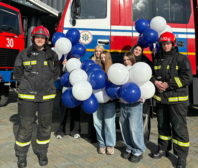  MODUM в коллаборации с МЧС и RTL Alliance устроил праздник в центре Минска накануне 8 марта