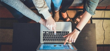 В какой форме онлайн-рынок входит в 2026 год по версии компании Нильсен