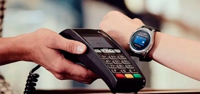 Белгазпромбанк запустил сервис бесконтактных платежей Garmin Pay